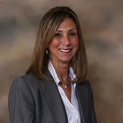 donna-adams-headshot